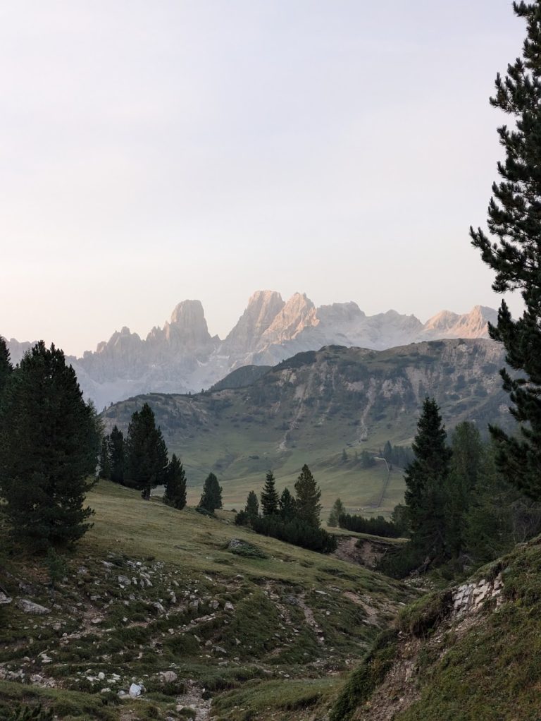 How to hike Monte Specie (Strudelkopf) from Prato Piazza