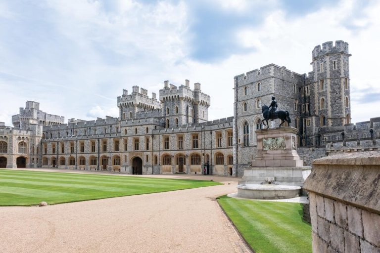Go beyond Buckingham: Great Britain’s living royal residences